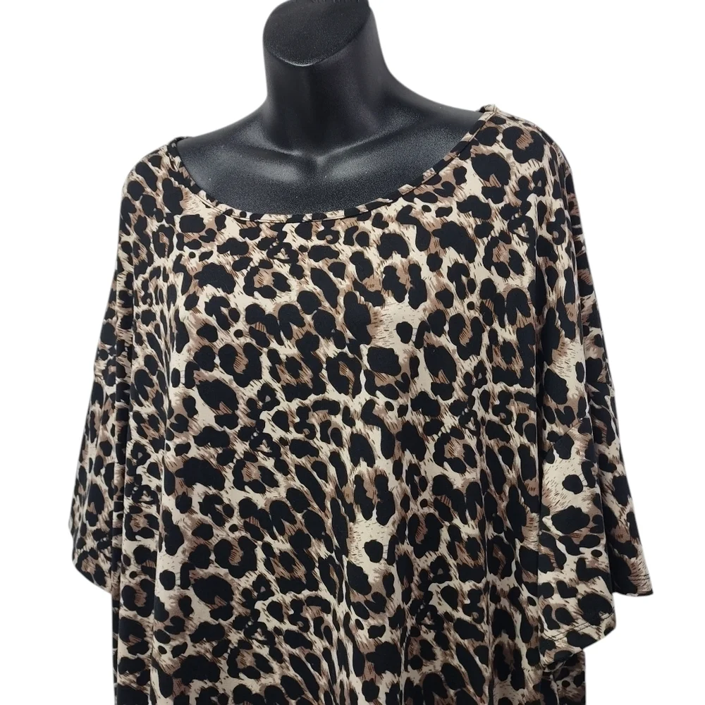 Emery Rose Womens Leopard Print Pullover Stretch Soft Blouse Plus Size 4XL - Picture 3 of 8